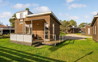 Beautiful home in Vestervig with WiFi