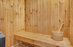 Sauna - Cozy home in Hadsund with sauna (Hadsund)