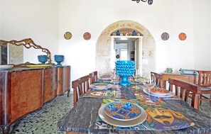 Dining - Nice home in Cava D'aliga with WiFi (Cava D'aliga)