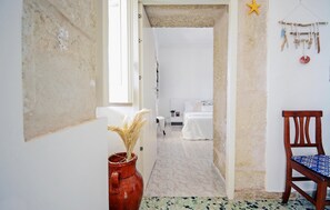 5 habitaciones, wifi gratis y ropa de cama