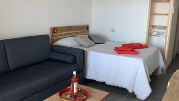 1 camera, Wi-Fi, lenzuola