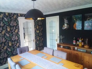 تناول الطعام