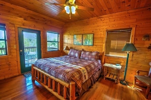3 bedrooms, free WiFi, bed sheets, wheelchair access