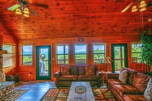 Smart TV, fireplace, stereo