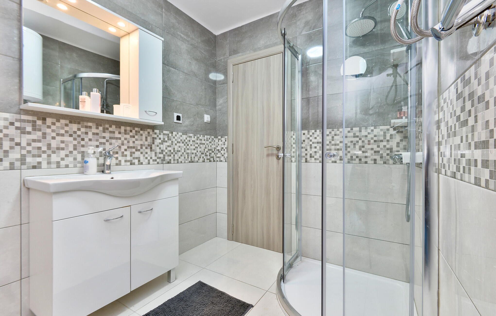 Shower, hair dryer