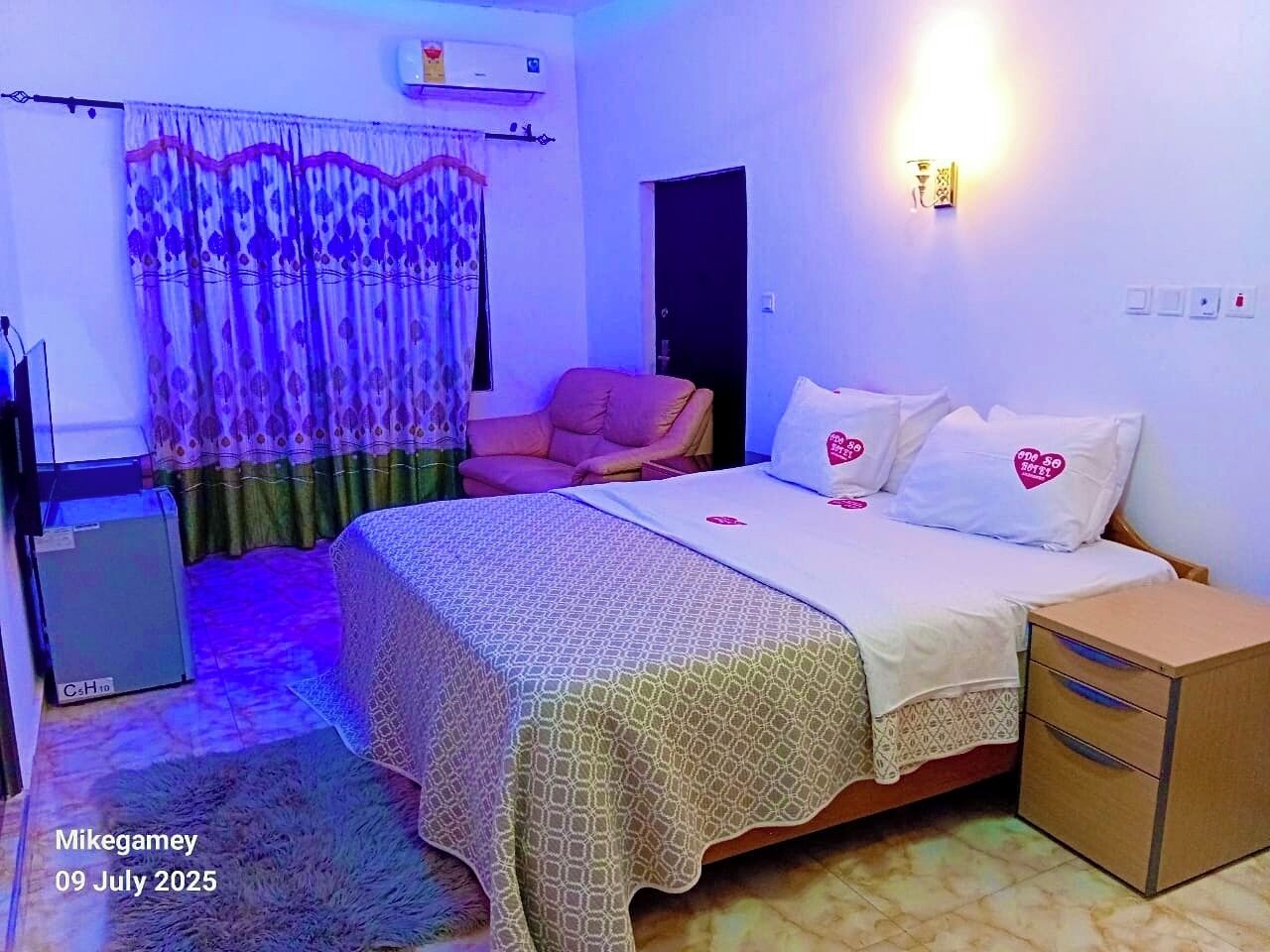 10 Schlafzimmer, Schreibtisch, Bügeleisen/Bügelbrett, kostenloses WLAN