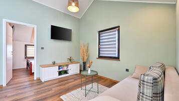 2 makuuhuonetta, vauvan matkasänky, ilmainen Wi-Fi, vuodevaatteet