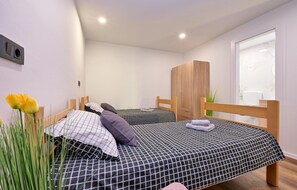 2 chambres, lit de bébé portatif, accès au Wi-Fi (inclus)