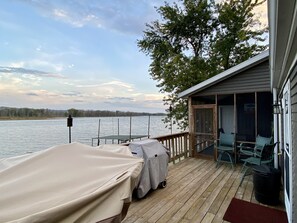 Terrace/patio - Waterfront River Home (Harpers Ferry)