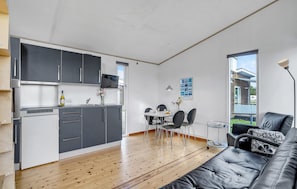TV - Cozy home in Vestervig with kitchen (Vestervig)