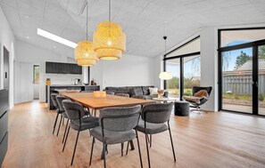 تلفزيون، كرة قدم الطاولة، تنس طاولة