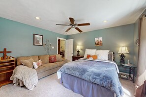 4 chambres, coffres-forts dans les chambres, bureau