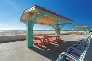 Condo (#18 - No Pets) | Property amenity - Sea Rocket by Distinctive Beach Rentals (North Redington Beach)