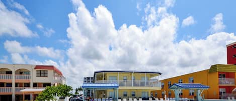 Condo (#29 - No Pets) | Tiện nghi, dịch vụ nơi lưu trú