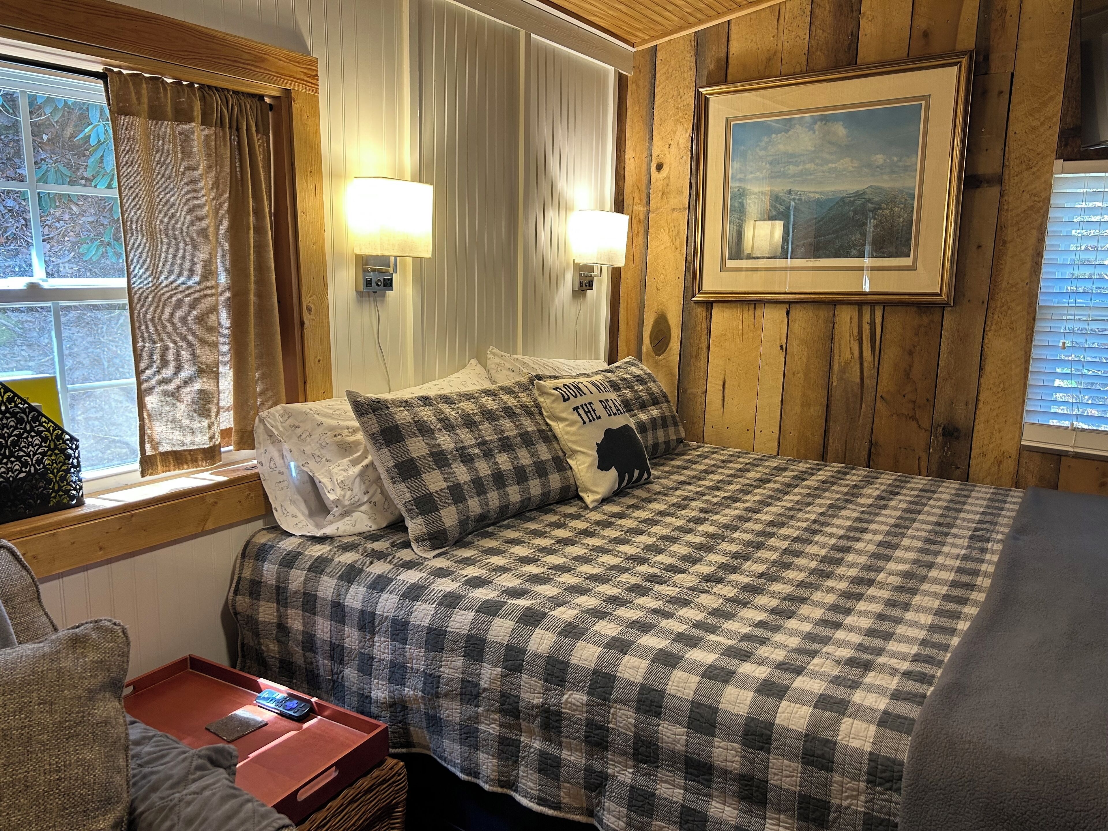 2 多间卧室、熨斗/熨衣板、免费 WiFi、床单