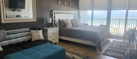 Fer et planche à repasser, Wi-Fi gratuit, draps fournis