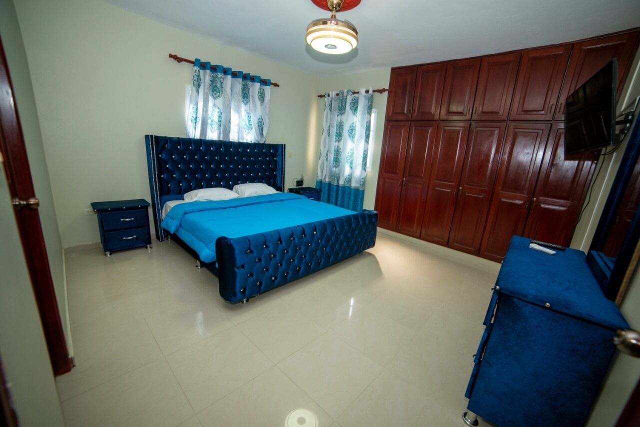 4 habitaciones, wifi gratis y ropa de cama 