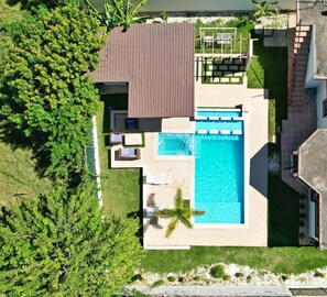 Outdoor pool, a heated pool - Villa Leyenda Jarabacoa (Jarabacoa)