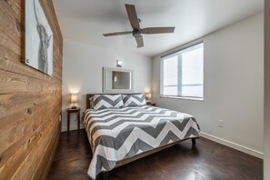 3 habitaciones, tabla de planchar con plancha y wifi gratis