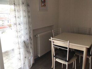 Interior - Emilio's House Located in a Quite and Residential Area (Ponte San Nicolo)