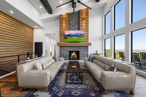 Imagen sin descripción, 5 de 80, botón