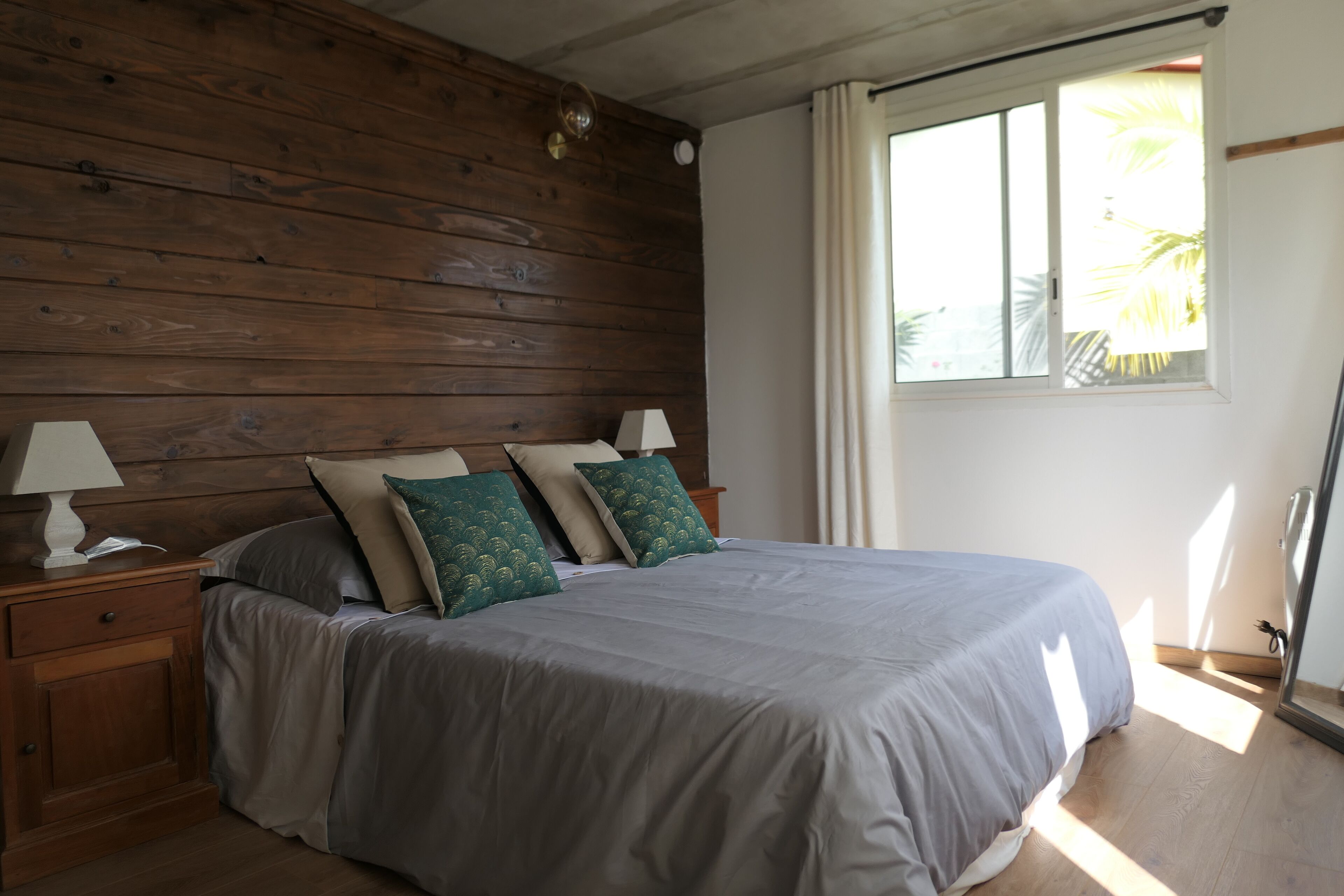 3 makuuhuonetta, ilmainen Wi-Fi