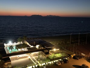 Exterior - West Beach BedRoom (Milazzo)