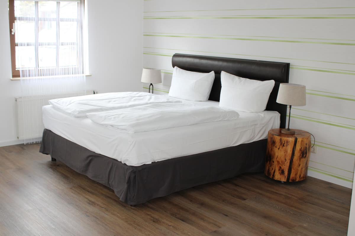 Premium bedding, down duvets, Select Comfort beds, free minibar items