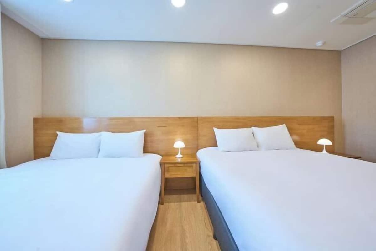 1 chambre, Wi-Fi gratuit, draps fournis