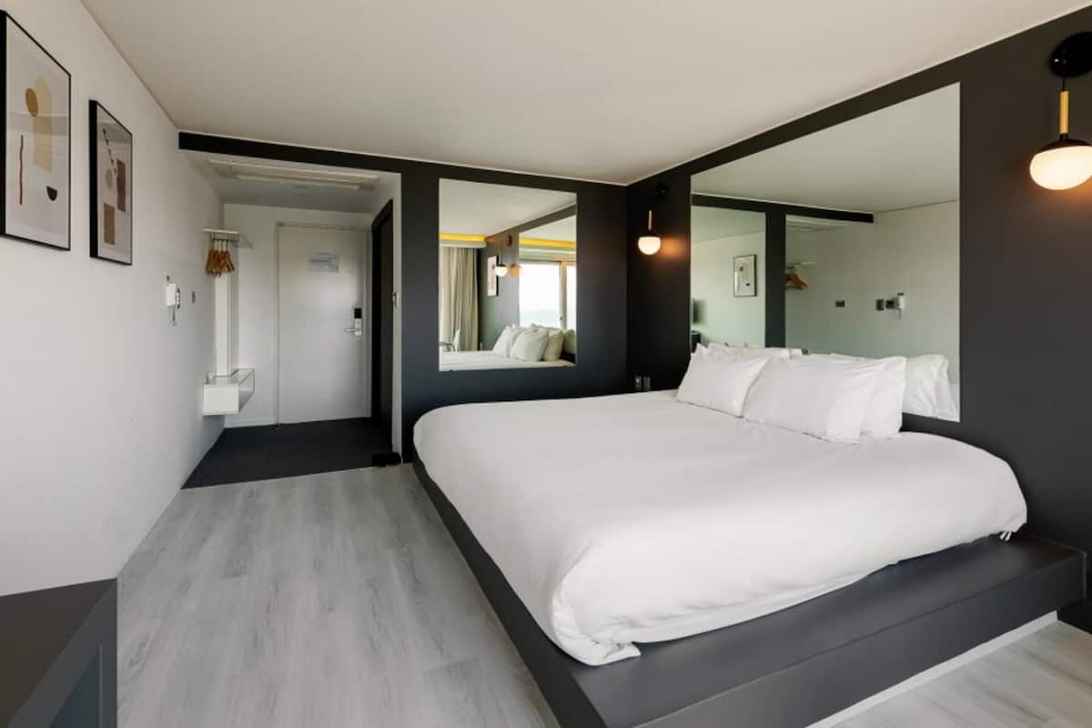 room (standard double) | 1 bedroom, free wifi, bed sheets