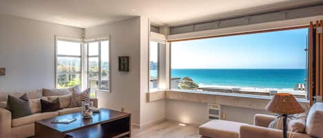 TV, Netflix, streaming services