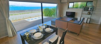 วิวทะเล/ เตาบาร์บีคิวส่วนตัว/ 12 คน/PADEL 1F