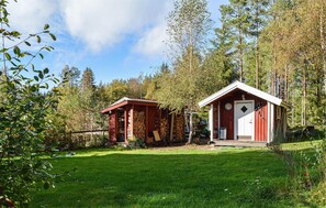 Exterior - Amazing home in Mariefred with WiFi (Mariefred)