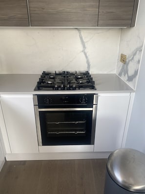 Appartement, Meerdere bedden | Privékeuken | Een koelkast, een microgolfoven, een oven, een kookplaat