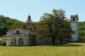 Exterior - Nonna Sandrina in Monferrato Hills (Garbagna)