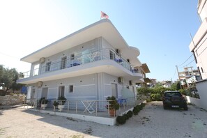 Front of property - Vila Malka (Ksamil)