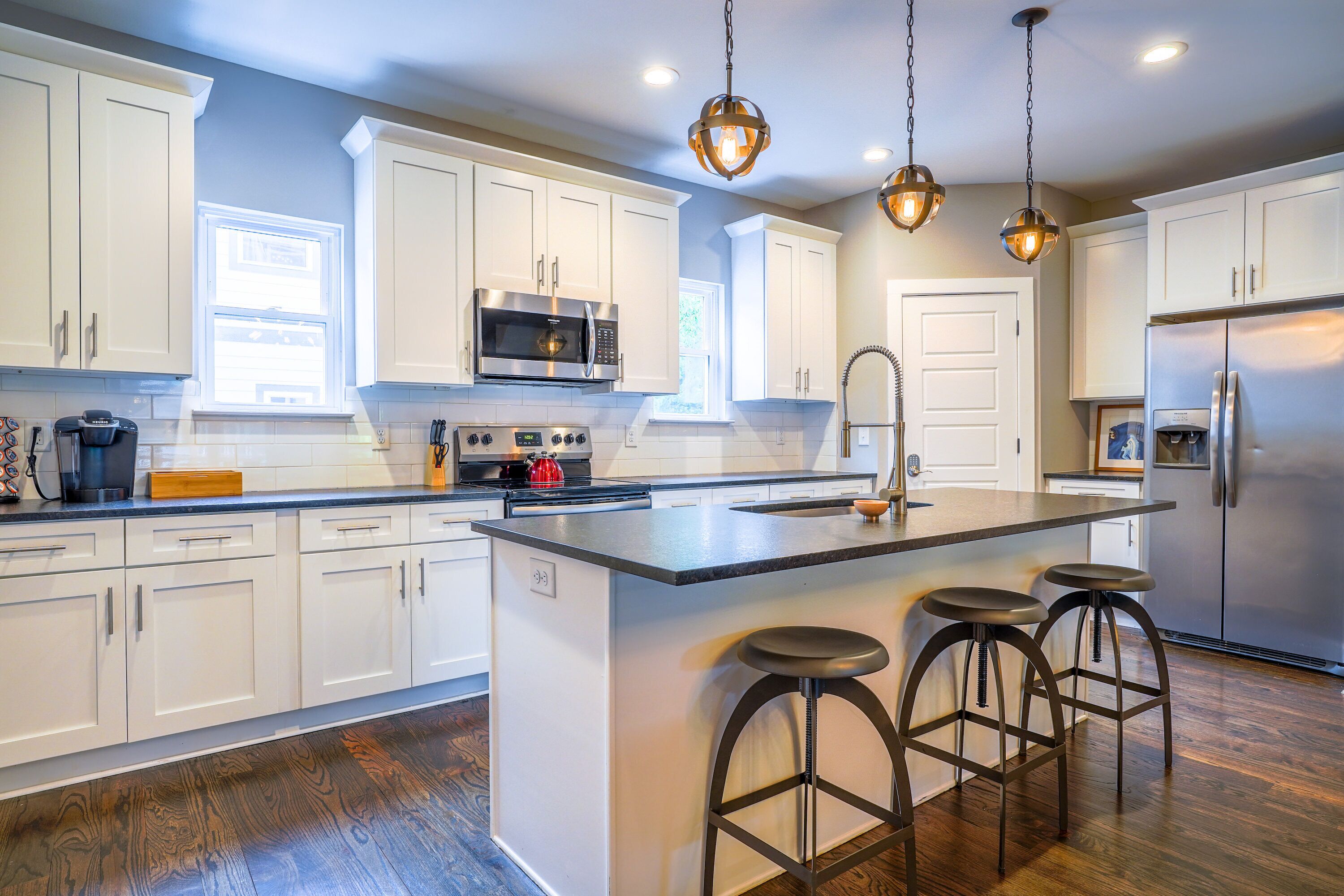 House, Multiple Beds, Balcony | Private kitchen