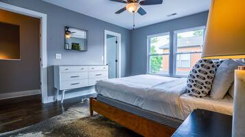 House, Multiple Beds, Balcony | 6 bedrooms, free WiFi, bed sheets