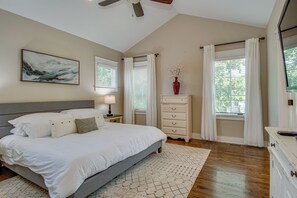 House, Multiple Beds, Kitchen, Garden View | 3 bedrooms, free WiFi - Hope Gardens Haven (Nashville)