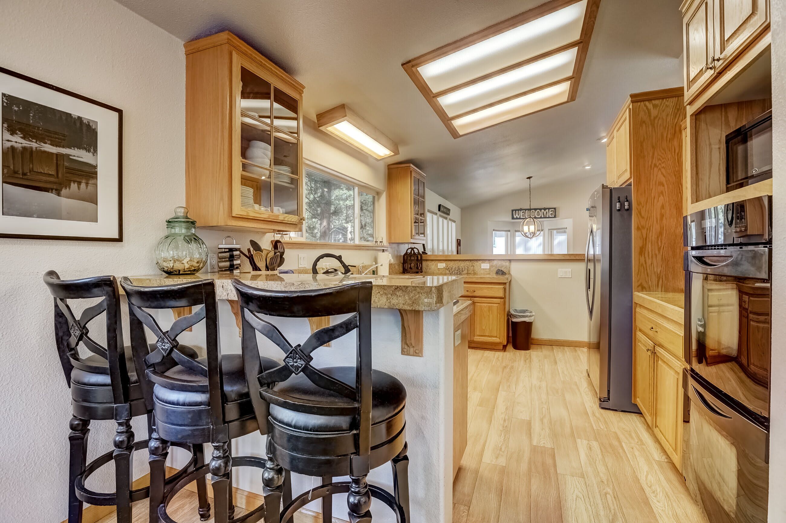 單棟房屋, 多張床, 熱水浴缸, 山景 (Montgomery Estates Bliss) | 私人廚房 | 雪櫃、微波爐、焗爐、爐具