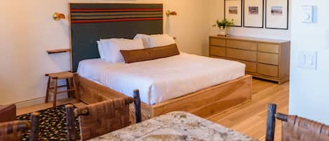 Condo, Multiple Beds, Hot Tub, Mountain View | 1 bedroom, free WiFi, bed sheets
