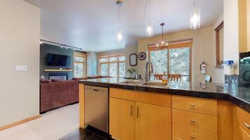 Condo, Multiple Beds, Patio, Mountain View (Solstice Serenity) | Private kitchen | Coffee/tea maker