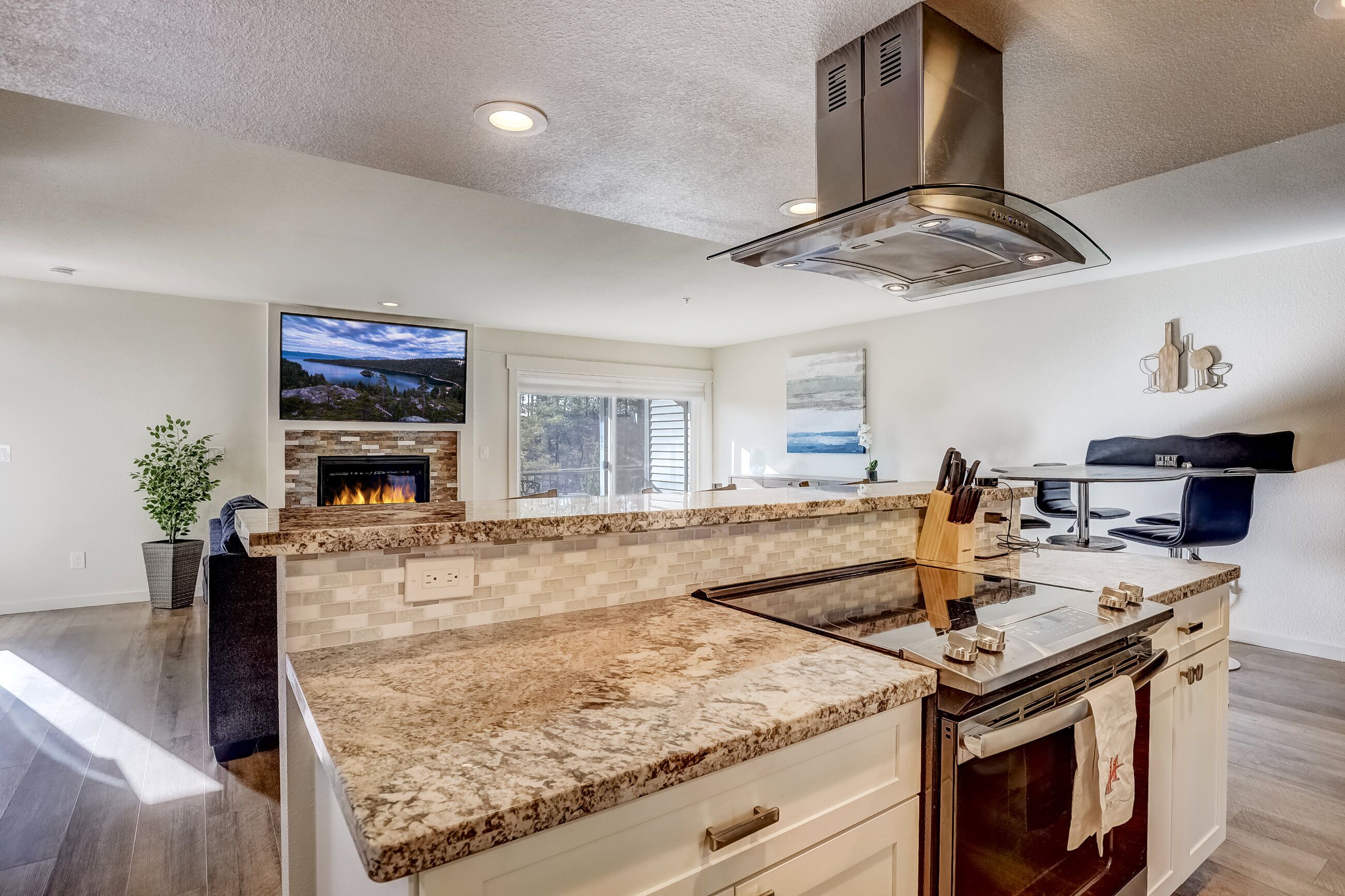 Kondominium, Beberapa Tempat Tidur, balkon | Dapur pribadi | Lemari es, microwave, oven, dan kompor