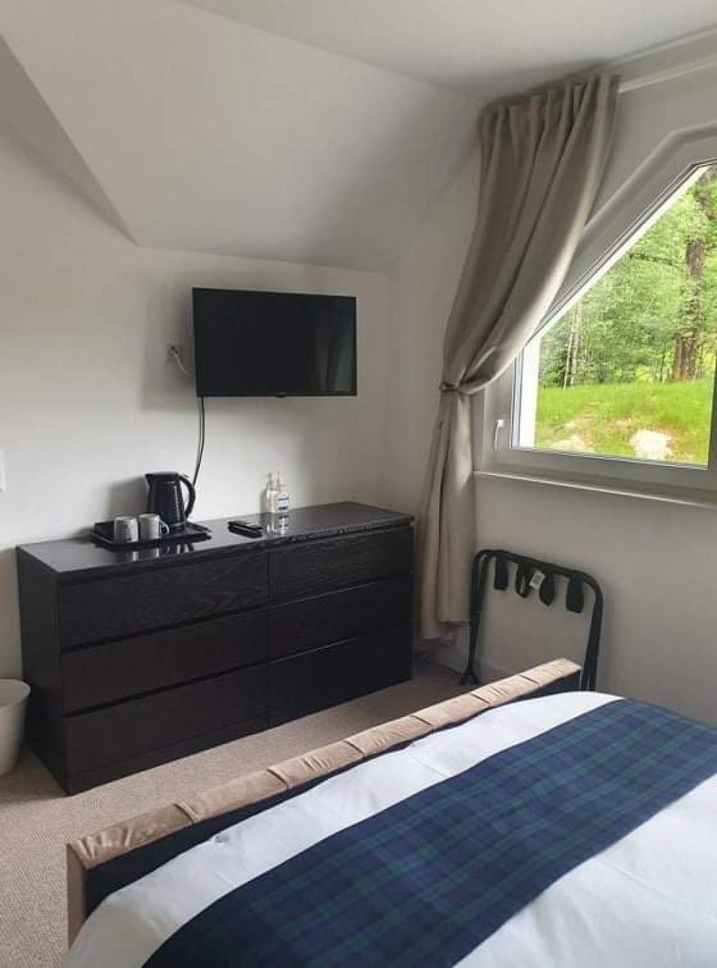 华丽双人房, 独立浴室, 花园景观 | 室外游泳池