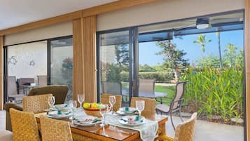 Condo, Multiple Beds, Patio, Garden View (Keauhou Punahele #E105) | Dining