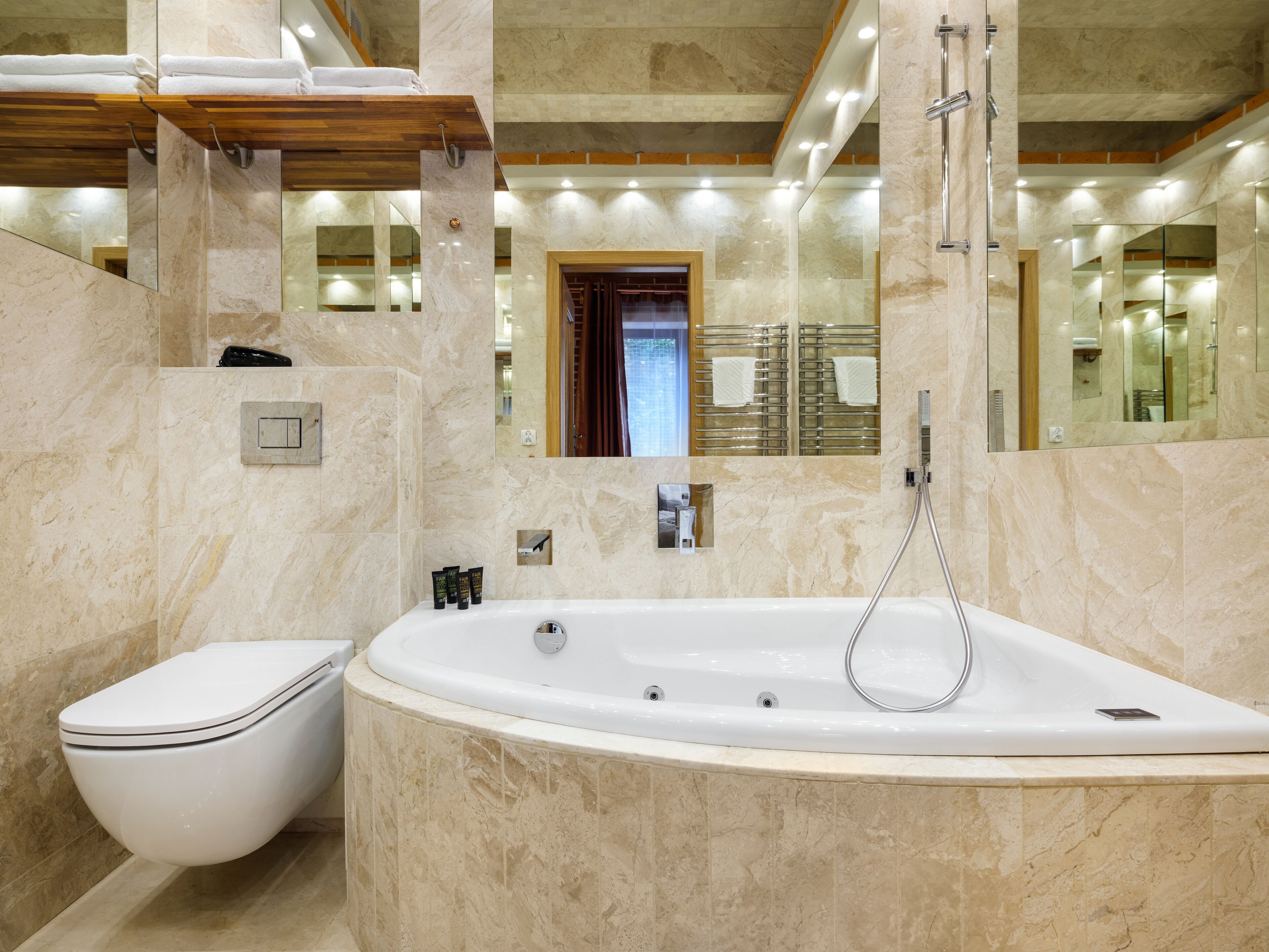 Luxury Double Room | Bathroom