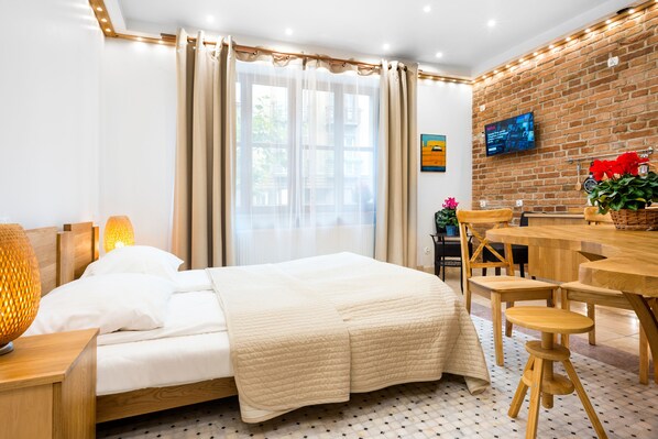 Comfort Studio, 1 Queen Bed, Non Smoking