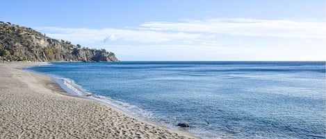 Vlak bij het strand