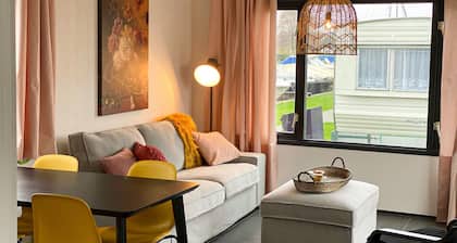 2 bedroom lovely home in Breukelen