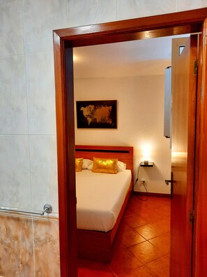 1 chambre, Wi-Fi gratuit, draps fournis